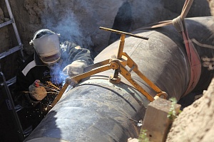 ����������