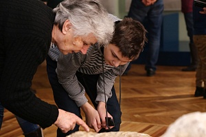 ����������-���������������