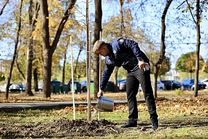 � ����� �������� � ������ ����� 30-����� ������ ��������� ����� �� ������� �������� ������������� ������