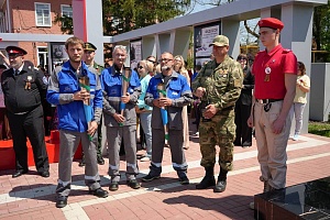 В станице Убеженская зажжен Вечный огонь